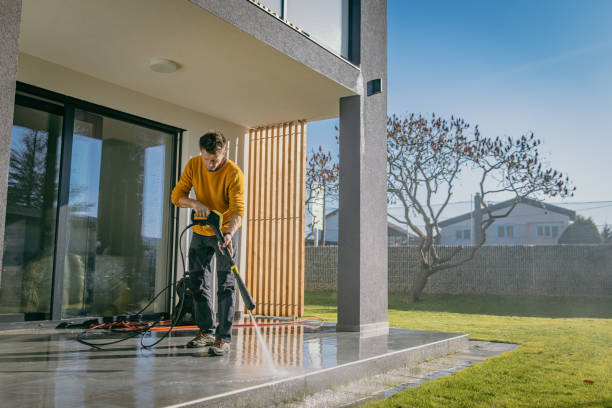Animal Enclosure Cleaning in Strongsville, OH